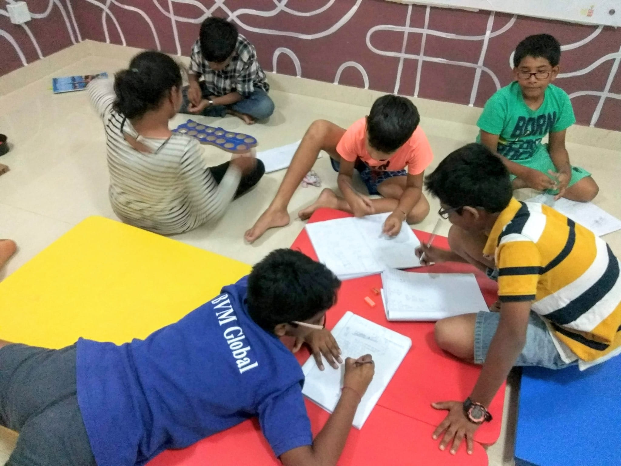 Discussions and Discovery Discussions and Discovery